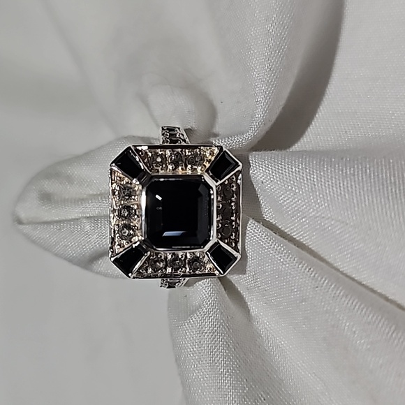 Black Spinel Ring - Picture 15 of 16